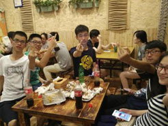 东郊镇烧烤加盟,学烧烤技术,开烧烤店多少钱疯狂烤翅加盟